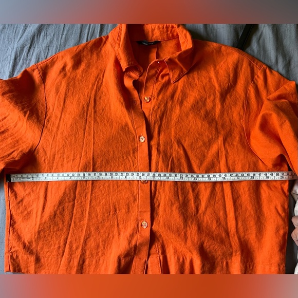 Cropped loose button down shirt LINEN blend - Picture 7 of 7